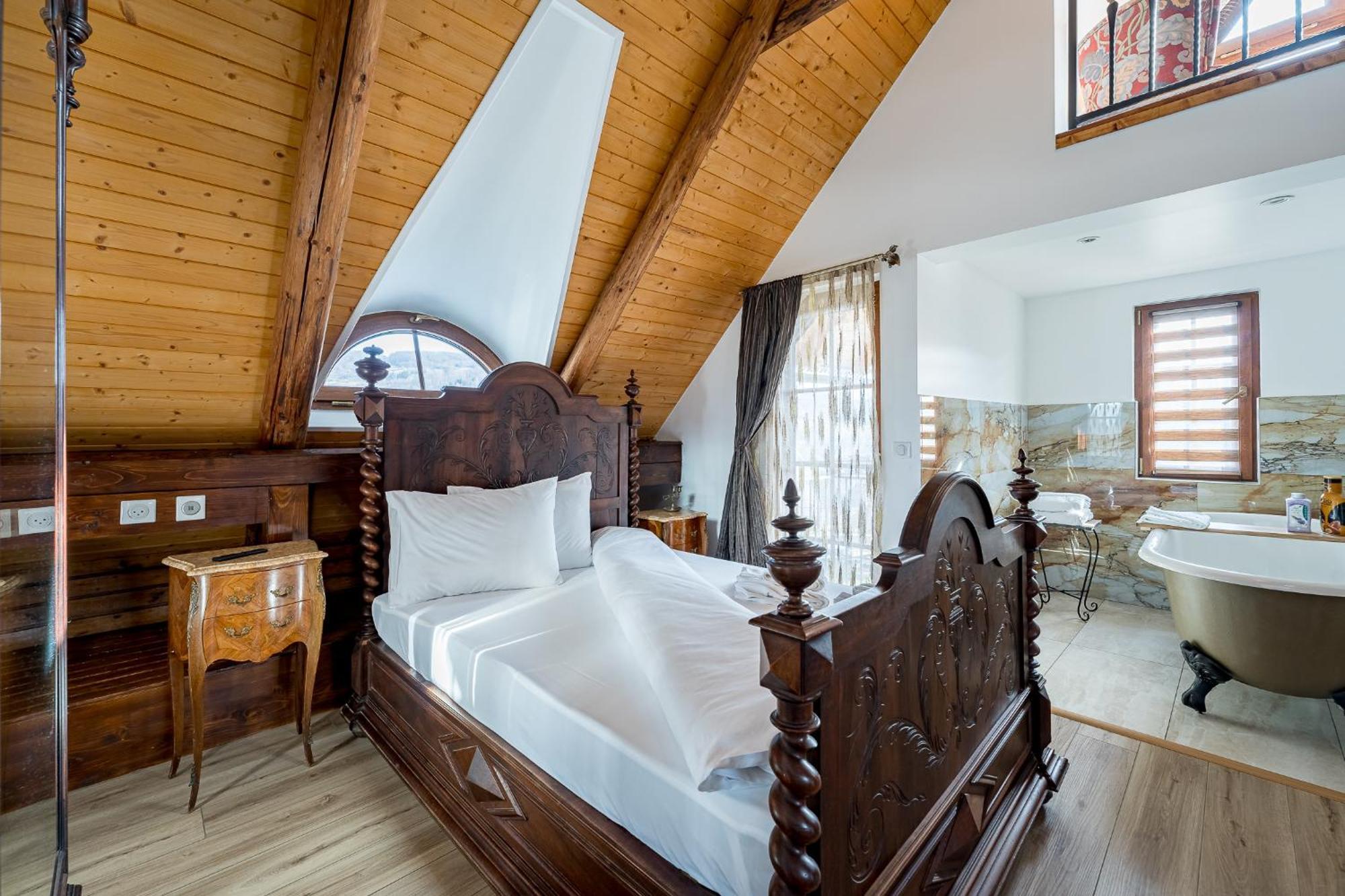 Casa Cu Magnolii Otel Poienile Izei Dış mekan fotoğraf
